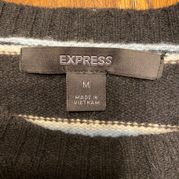 Men’s Express Lambs wool sweater. Sz M - Picture 2 of 4
